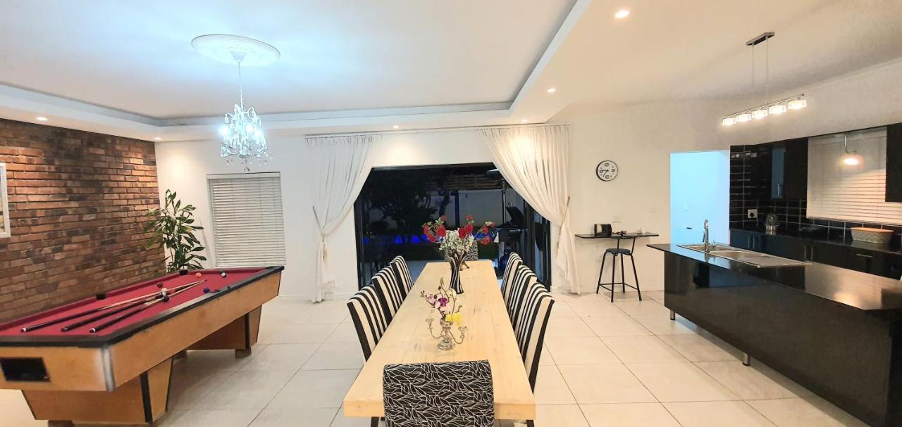 Parisienne Modern Villa *